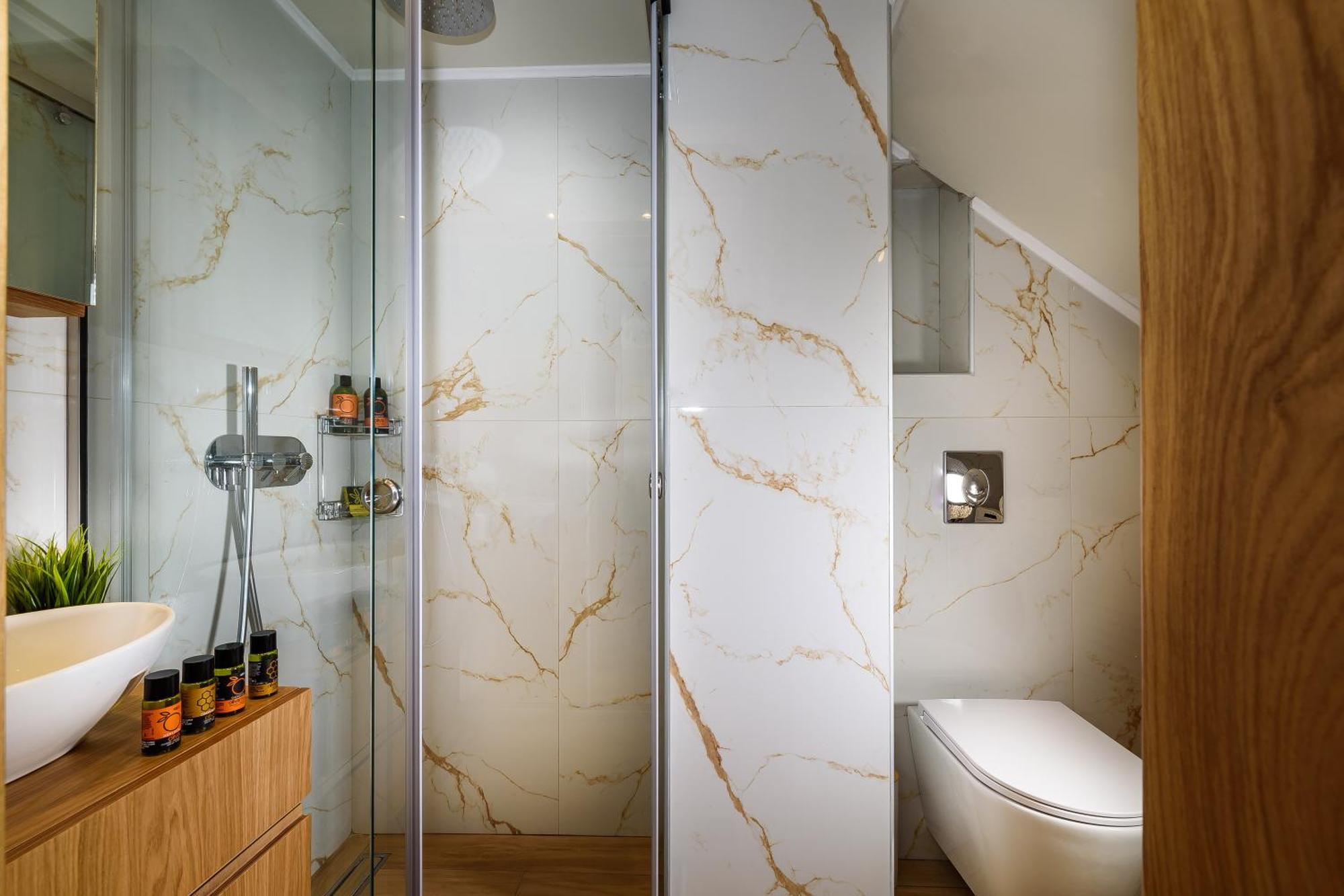 Nicolas Urban Luxury Living Apartment