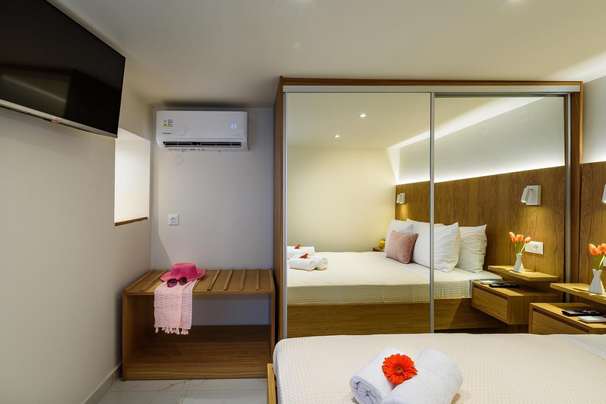 Nicolas Urban Luxury Living * Souda